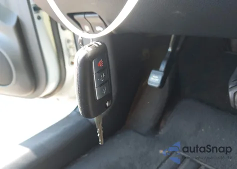 2017 Nissan Rogue S из США, поврежденный, VIN KNMAT2MV3HP560563